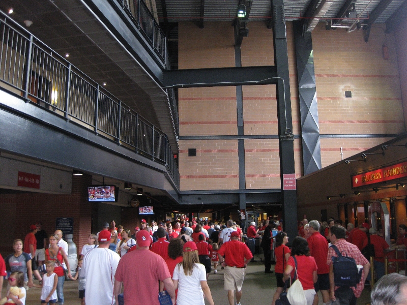 Busch Stadium guide Itinerant Fan