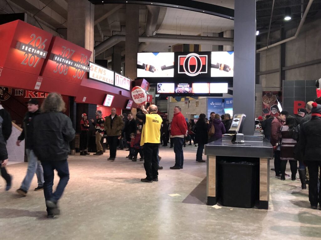 Canadian Tire Centre guide Itinerant Fan