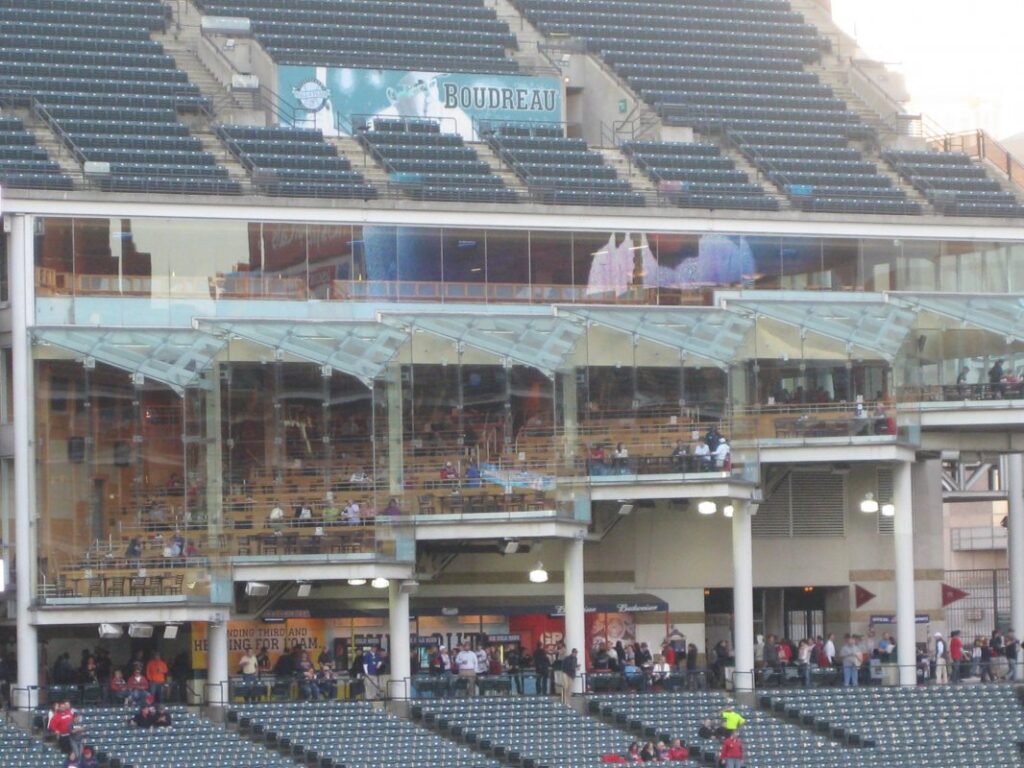 Progressive Field guide Itinerant Fan